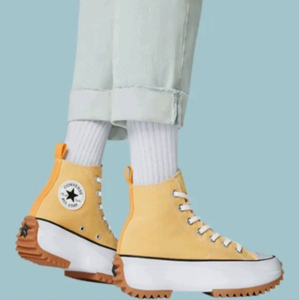 Converse Run Star Hike Platform Unisex  Seasonal Color 172361C